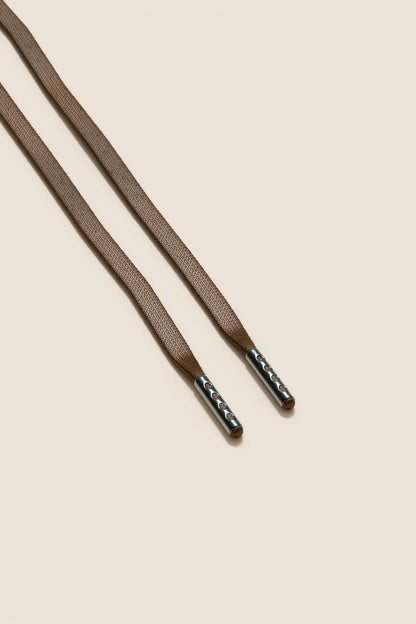 Medium Brown | Flat Waxed Shoelaces